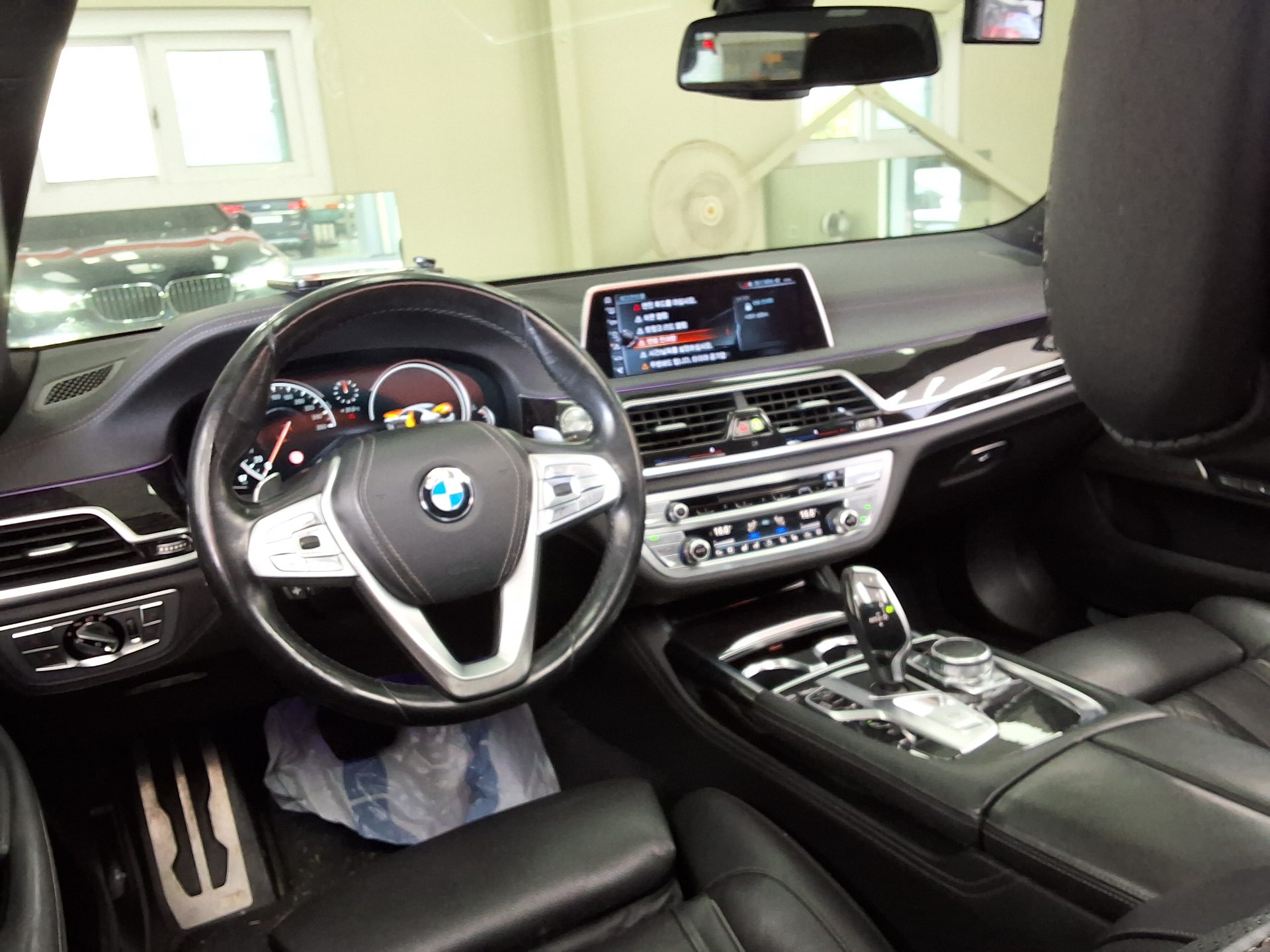2016 - bmw m7