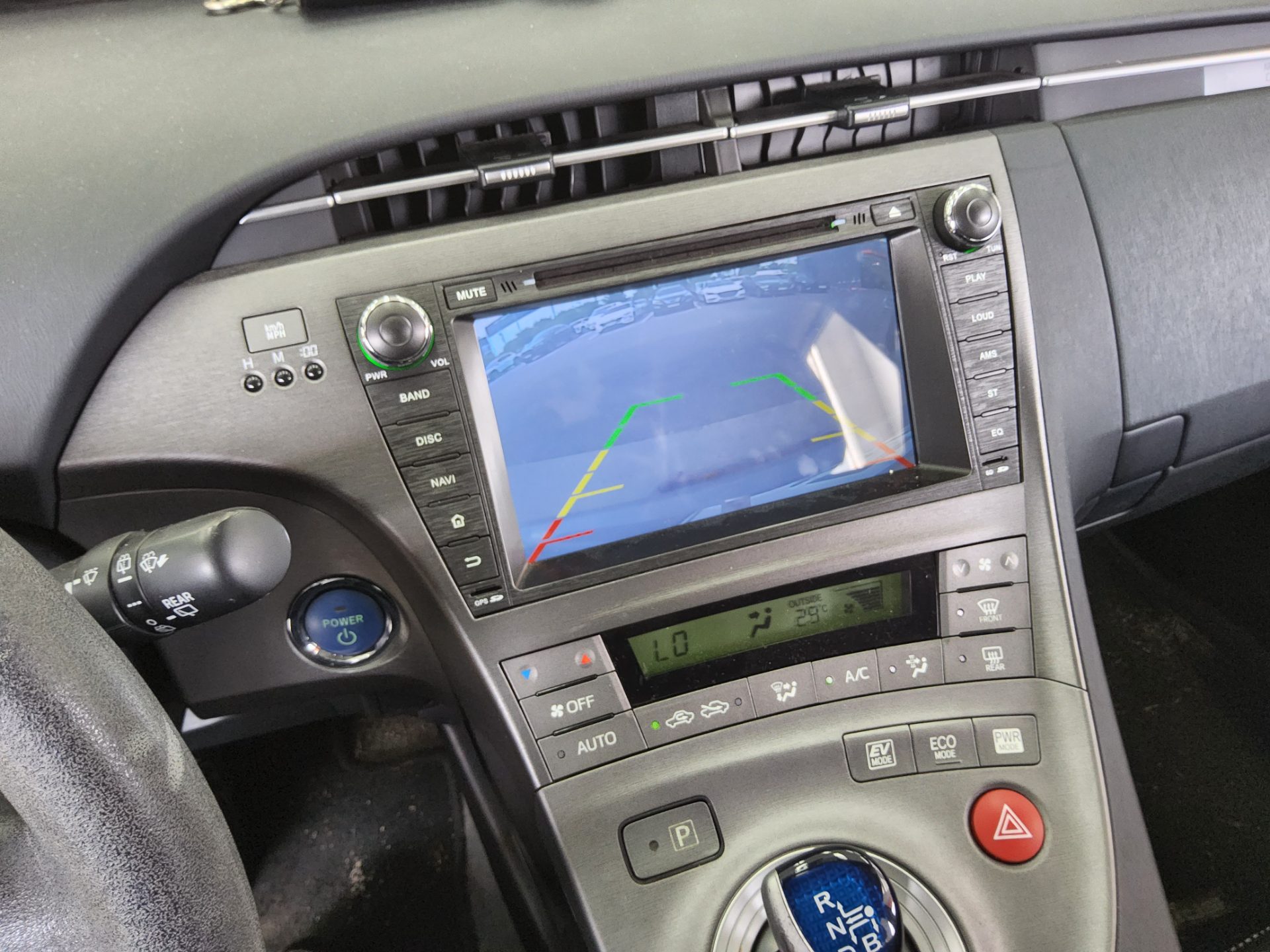 2012 - toyota prius