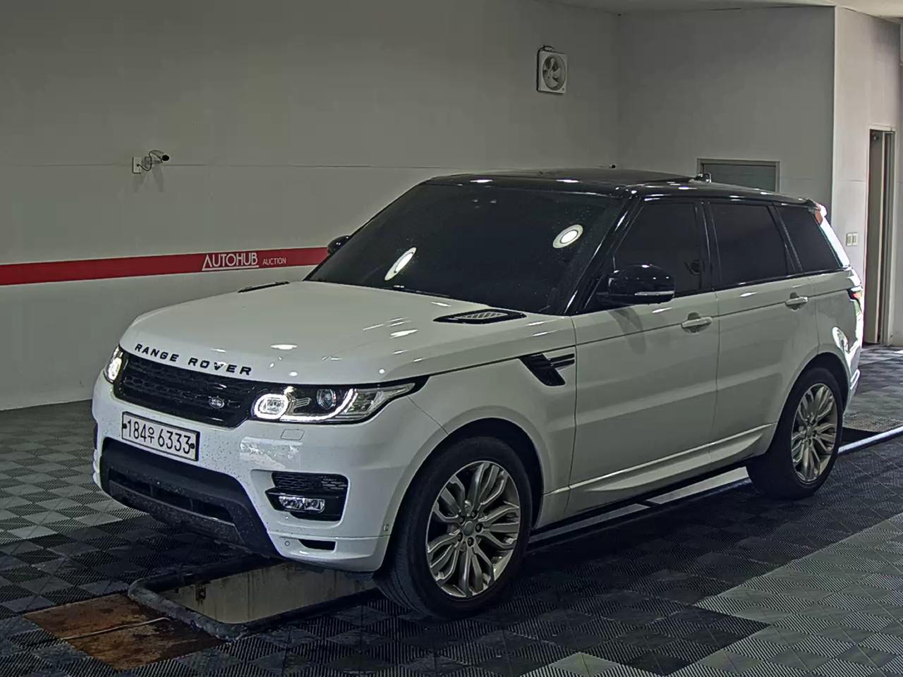 2017 - land rover range rover