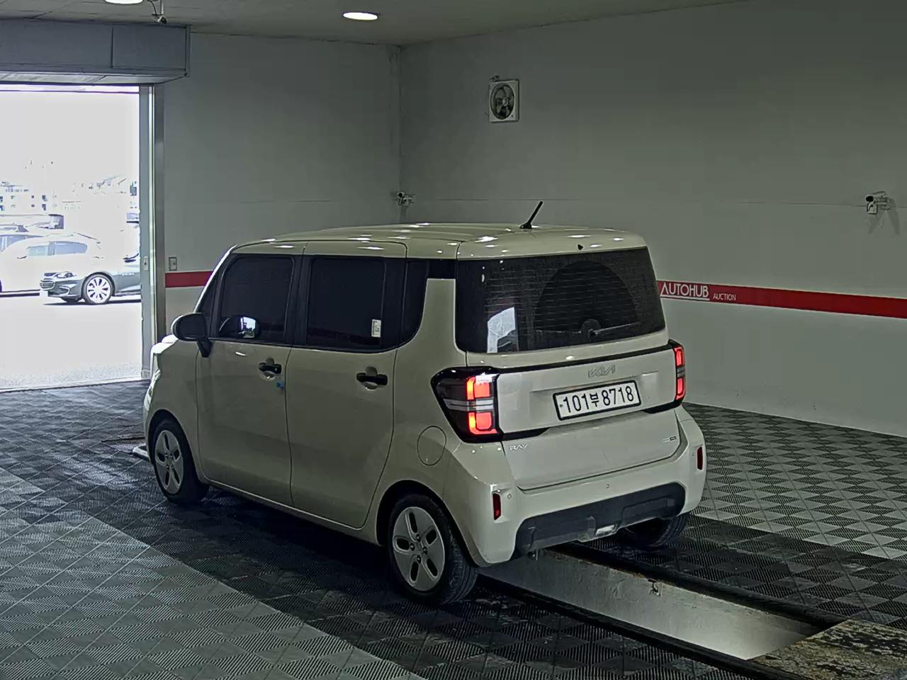 2023 - kia ray