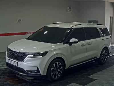 KIA CARNIVAL (KA4)