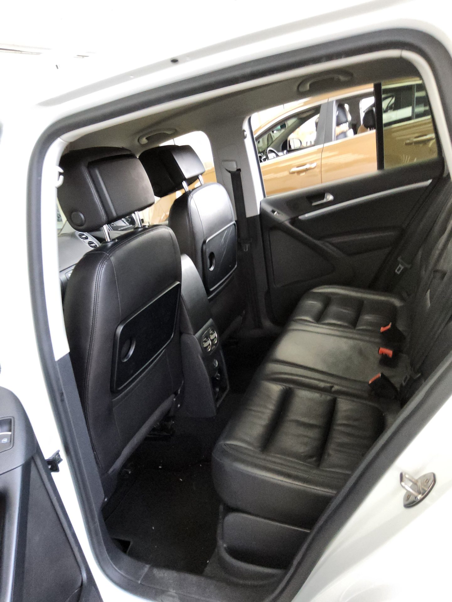 2015 - volkswagen tiguan