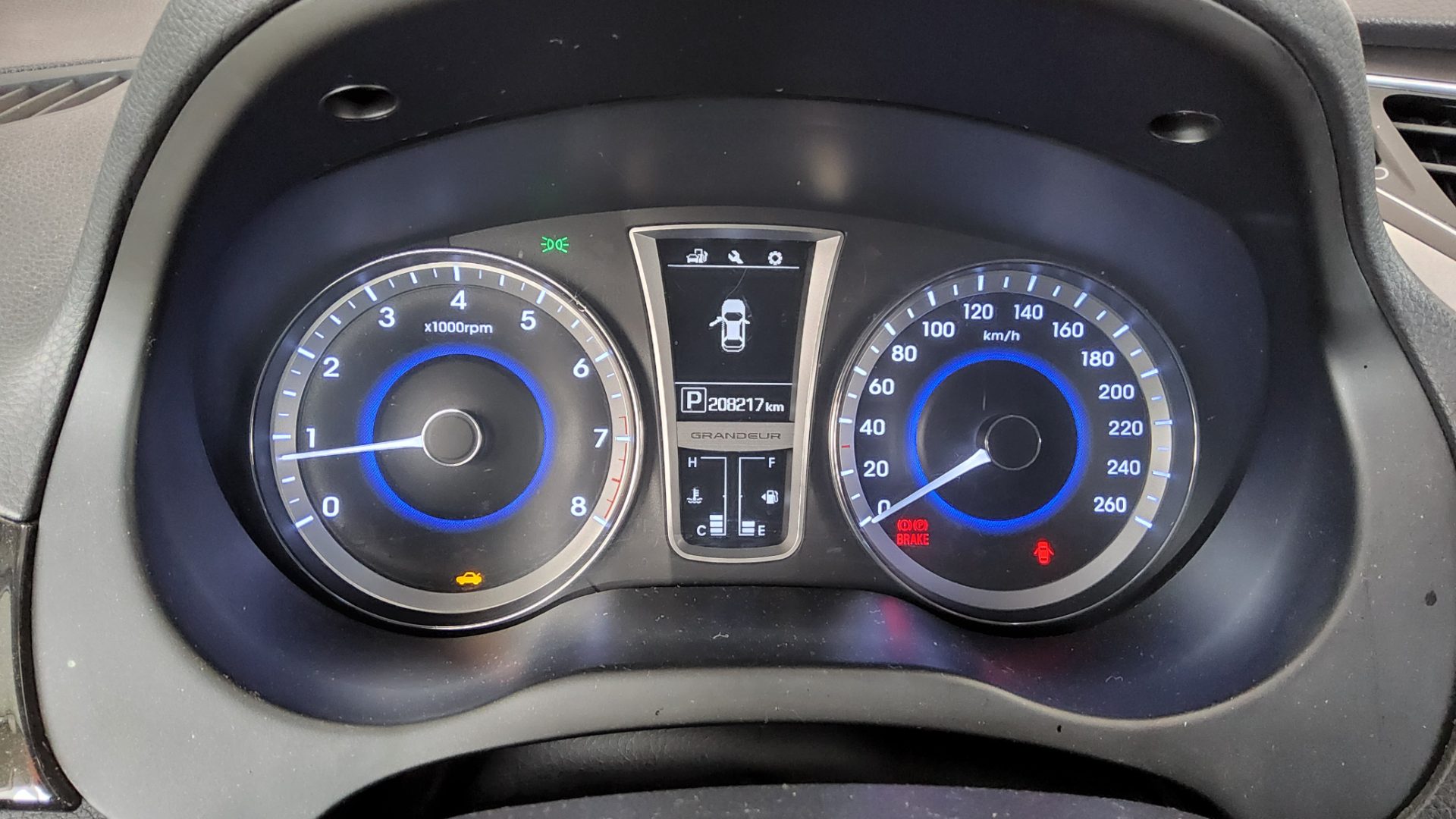 2016 - hyundai grandeur