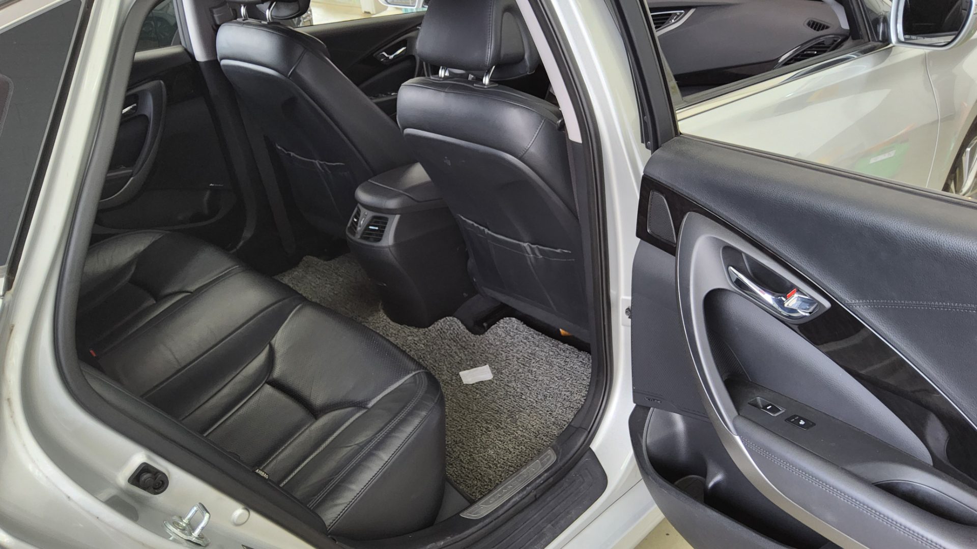 2016 - hyundai grandeur