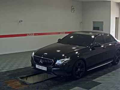 MERCEDES-BENZ CLASS (5TH GEN) AVANTGARDE
