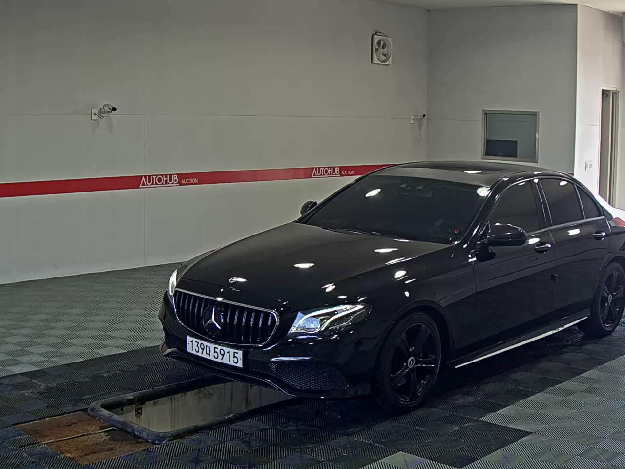 MERCEDES-BENZ CLASS (5TH GEN) AVANTGARDE