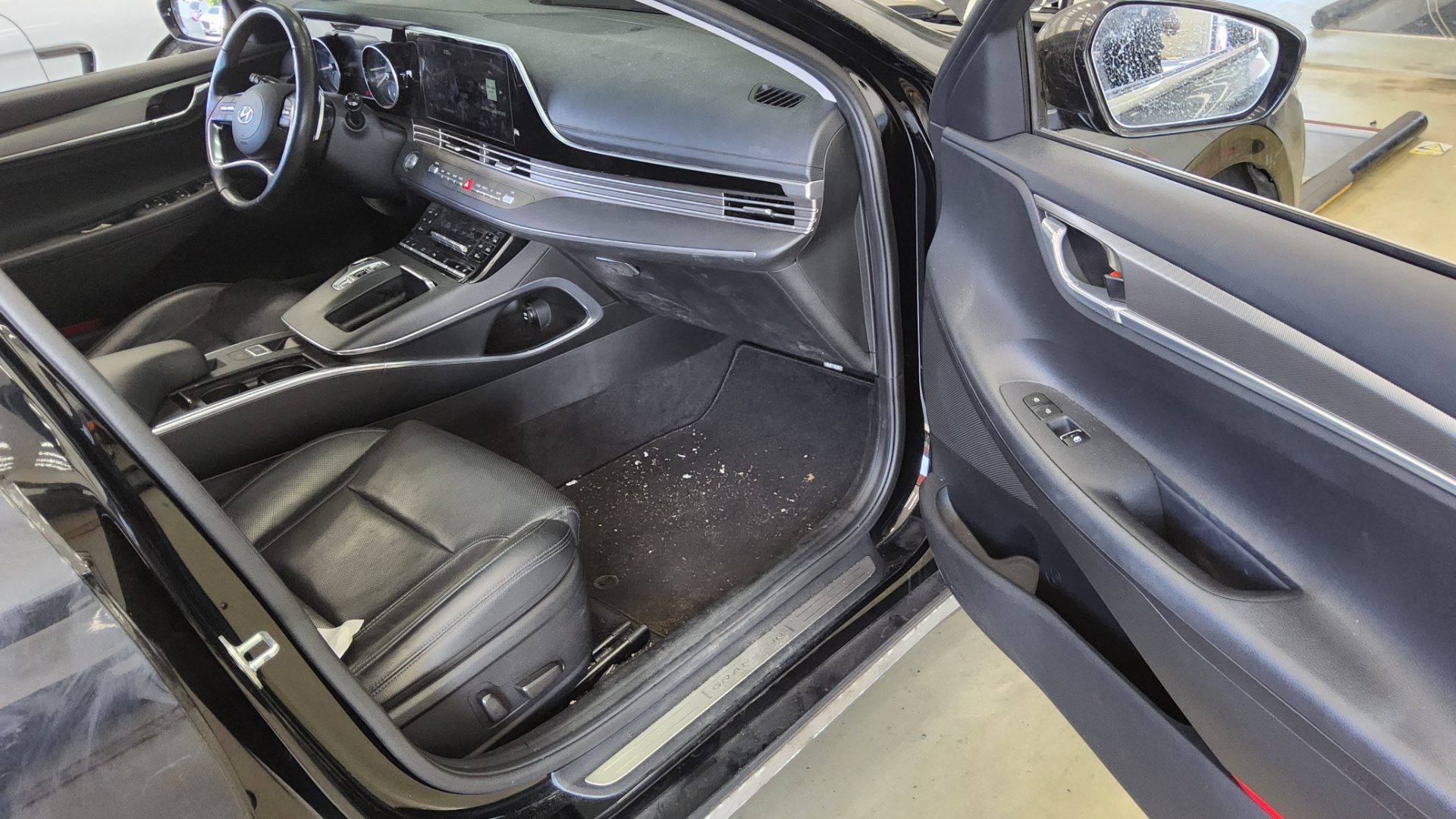 2020 - hyundai grandeur