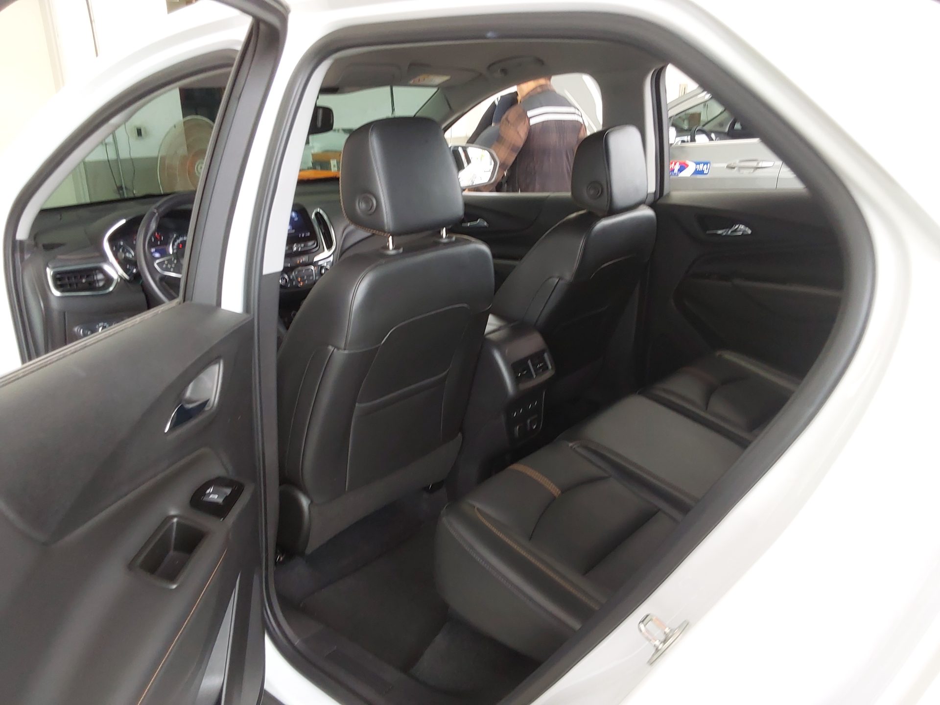 2022 - chevrolet equinox