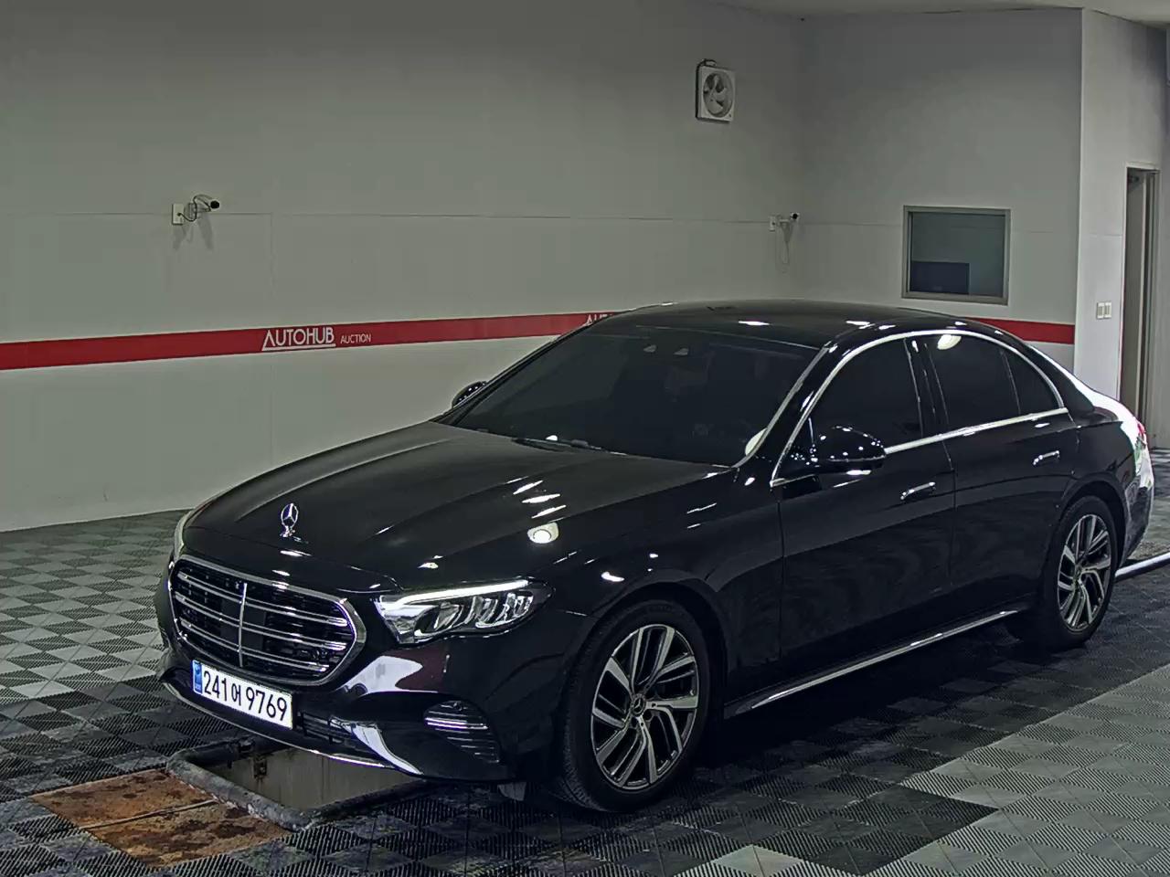 MERCEDES-BENZ CLASS (6TH GEN)