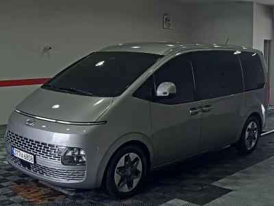 HYUNDAI STARIA TOURER