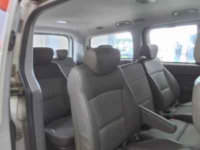 هيونداي Grand Starex 12 Seater ديزل Cvx Deluxe 2010 12 - seater ديزل