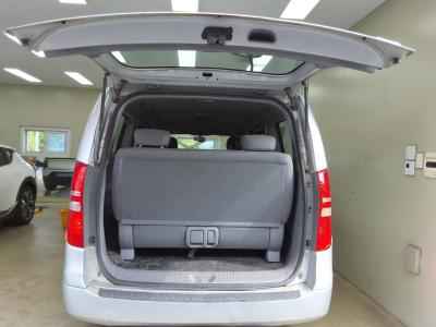 هيونداي Grand Starex 12 Seater ديزل Cvx Deluxe 2010 12 - seater ديزل