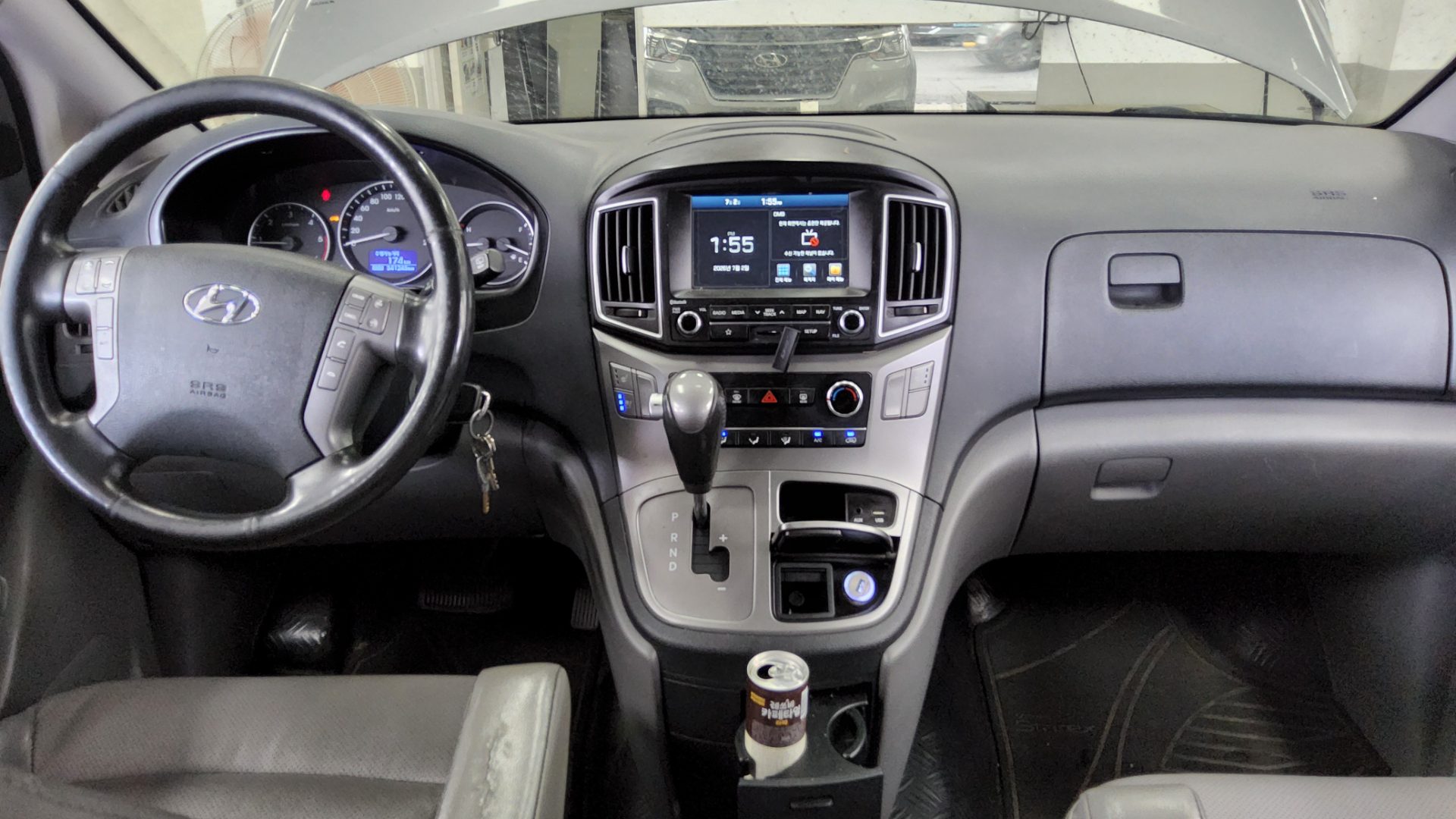 2019 - hyundai grand starex