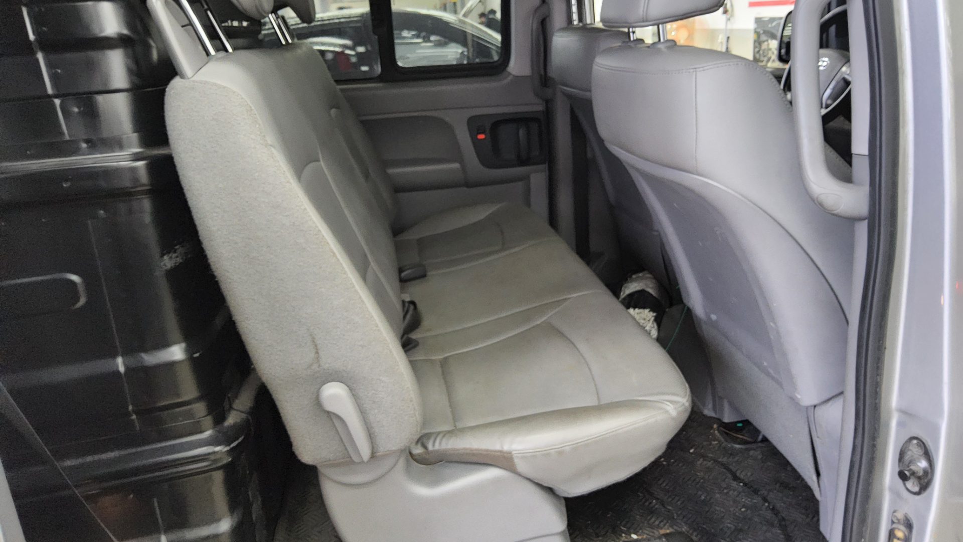 2019 - hyundai grand starex