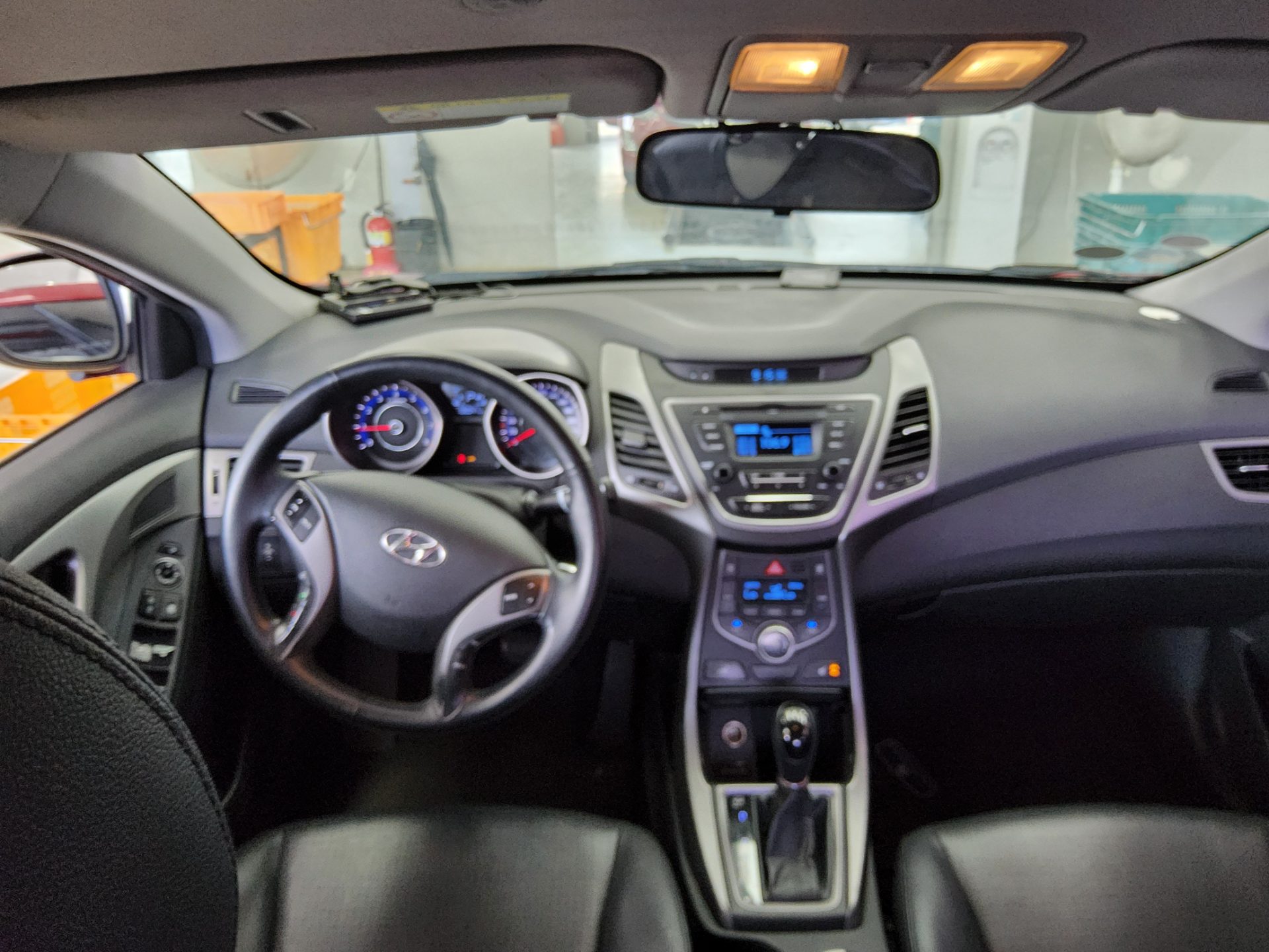2014 - hyundai avante
