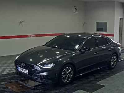 HYUNDAI SONATA (DN8)