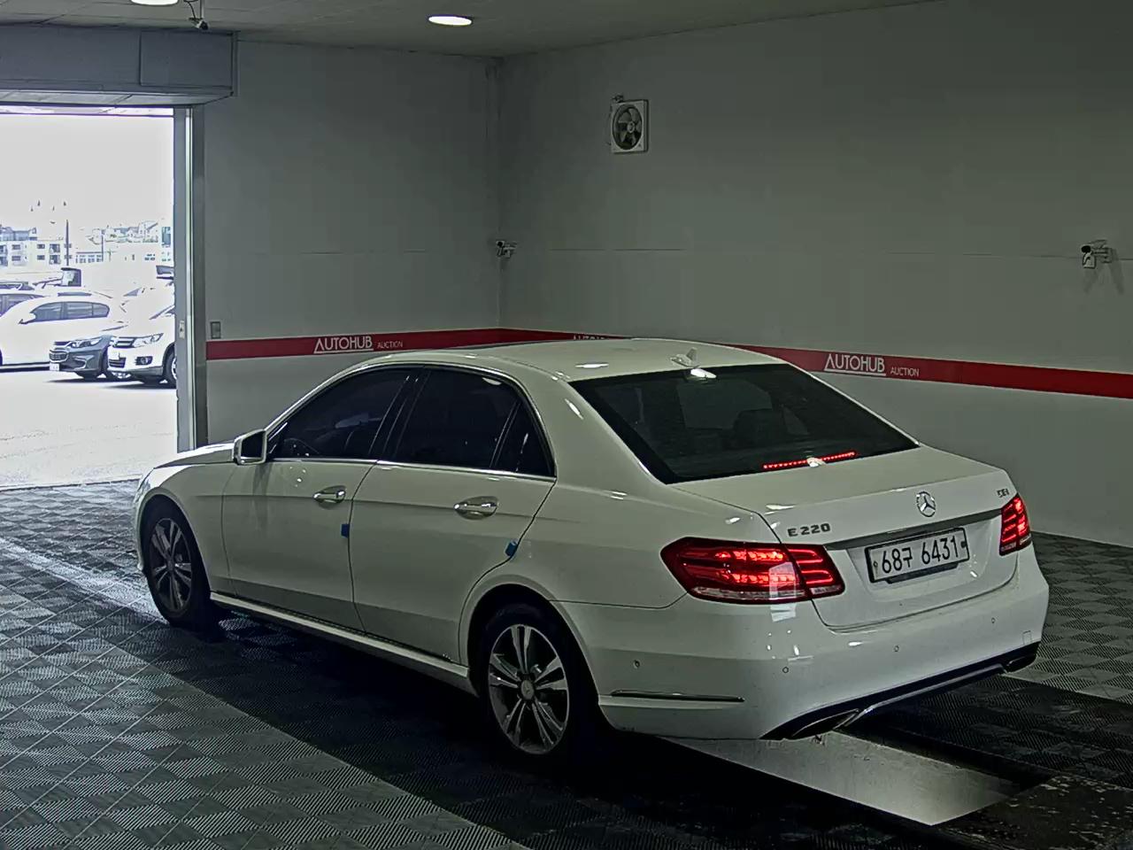 2014 - mercedes-benz e220
