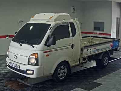 HYUNDAI PORTER II SUPER CAB EXTRA WHEELBASE