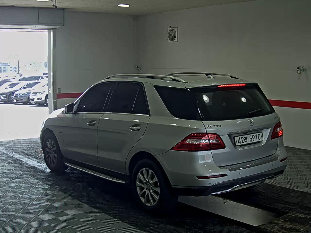 2012 - mercedes-benz ml250