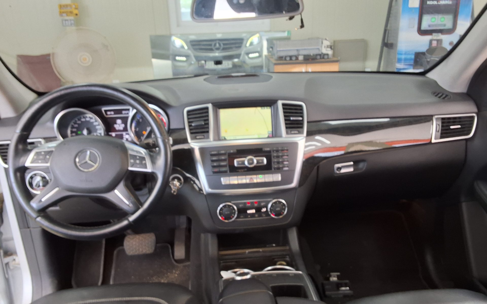 2012 - mercedes-benz ml250