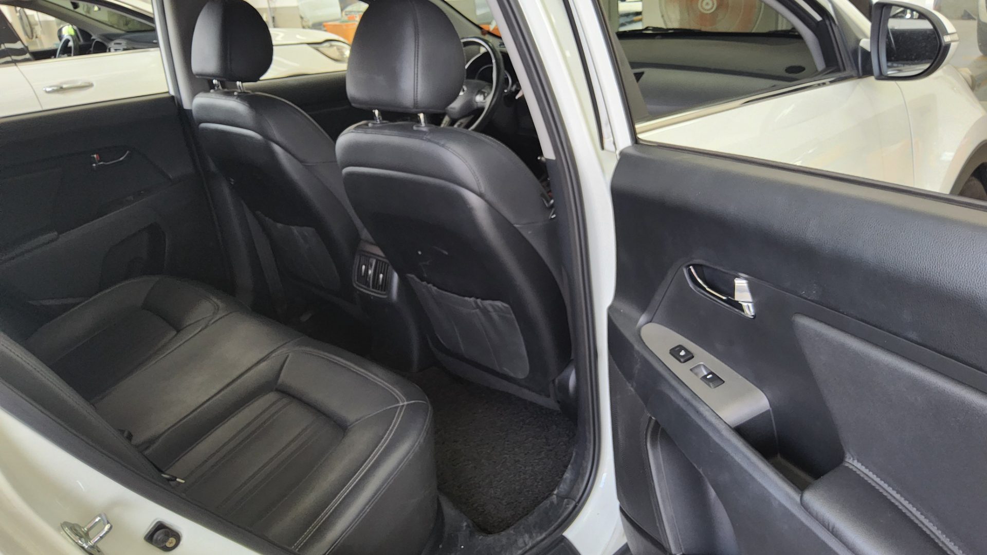 2015 - kia sportage