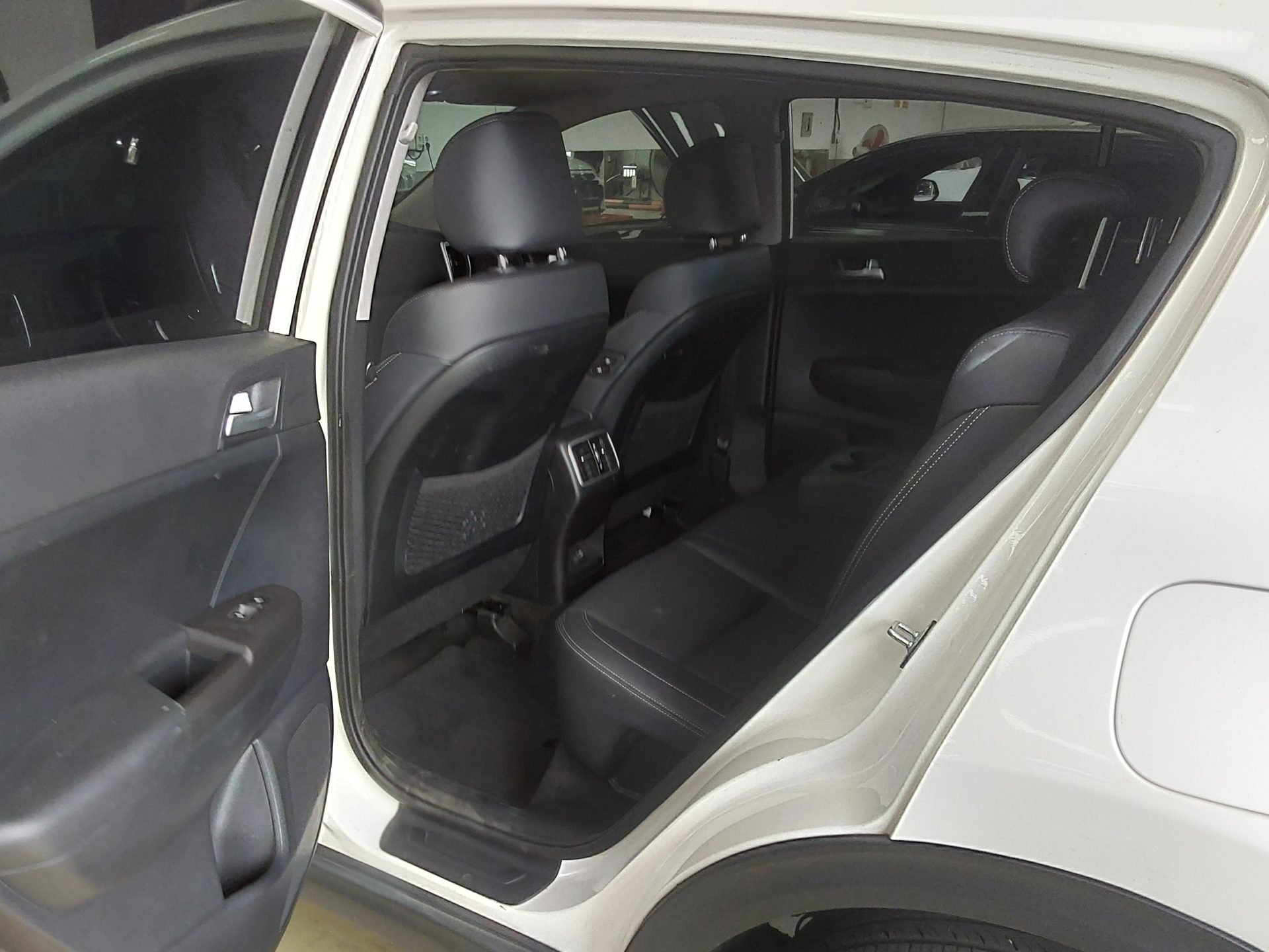 2020 - kia sportage