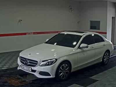 MERCEDES-BENZ C-CLASS (4TH GEN) C200 AVANTGARDE