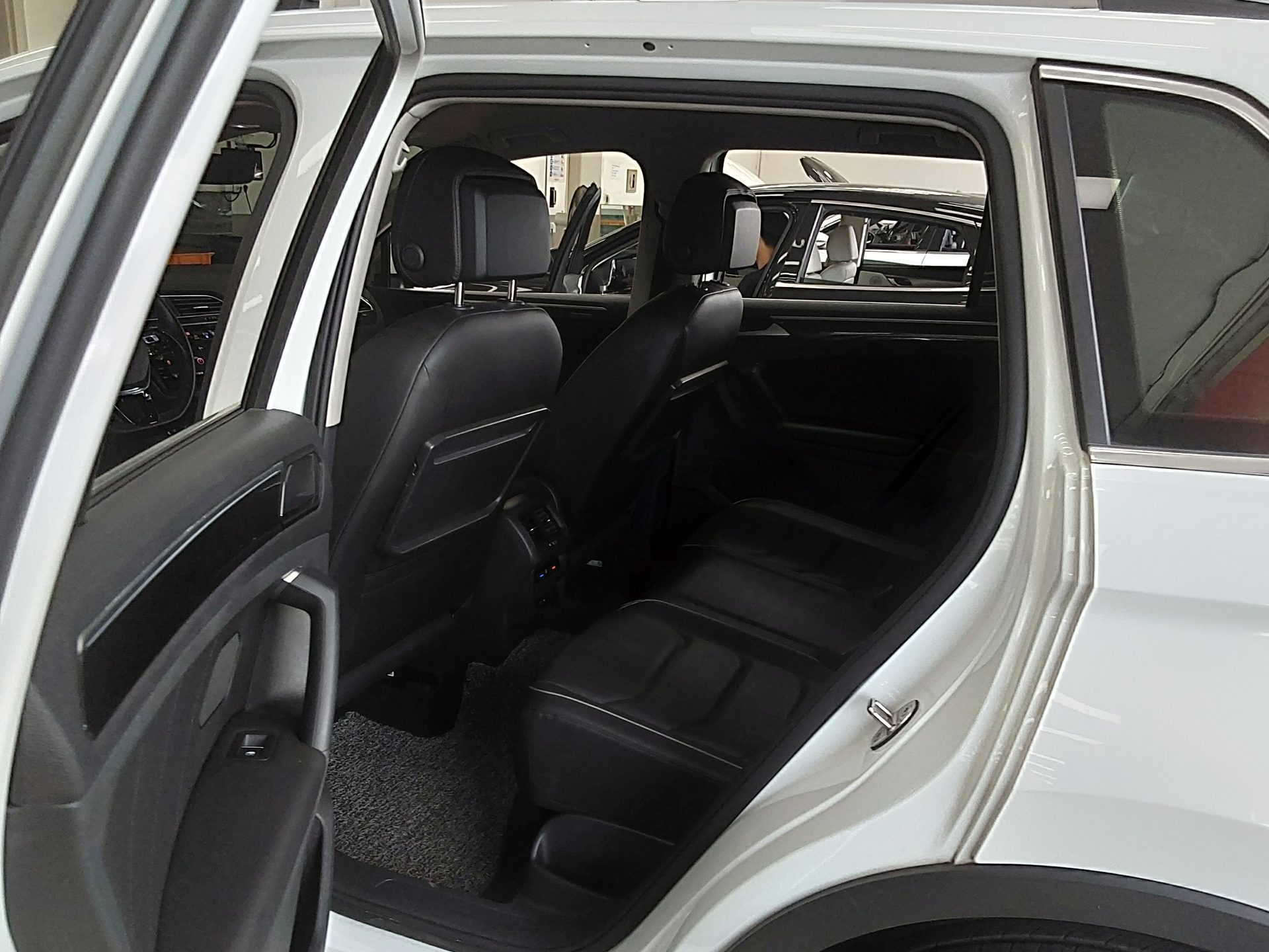 2020 - volkswagen tiguan