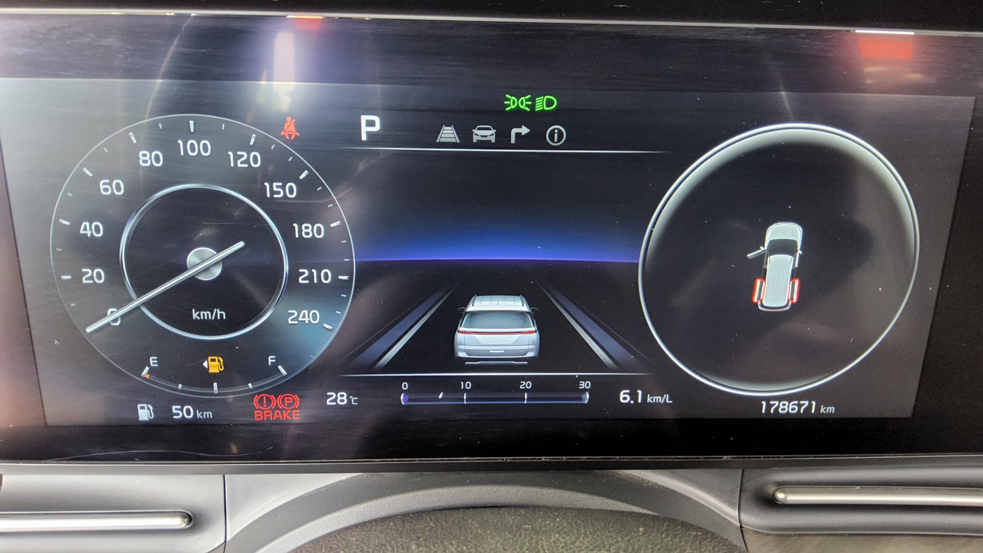 2023 - kia carnival