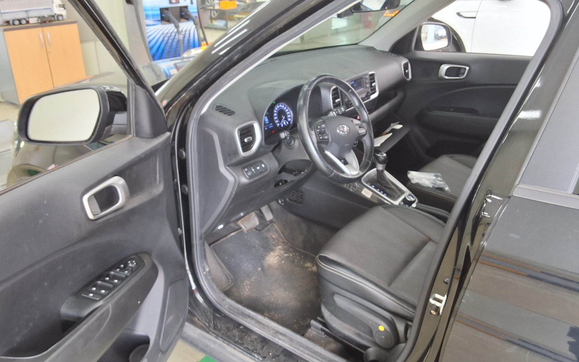 2020 - hyundai venue