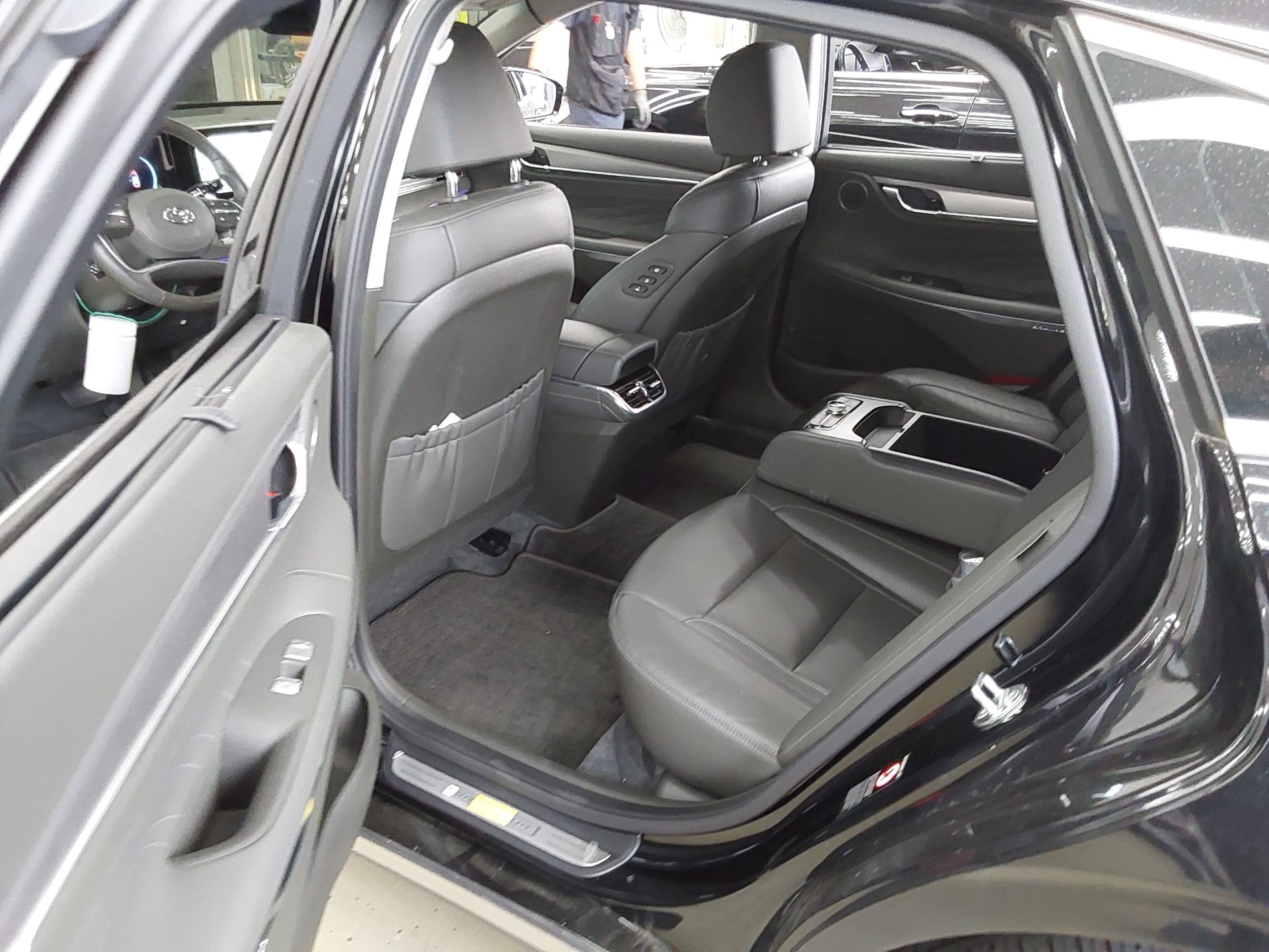 2022 - hyundai grandeur