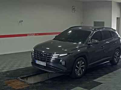 HYUNDAI TUCSON HEV