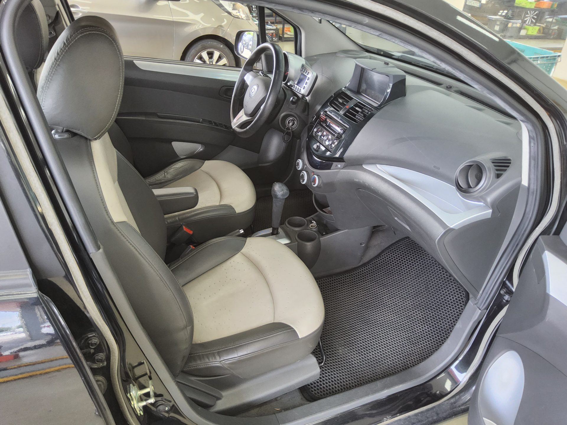 2010 - chevrolet matiz