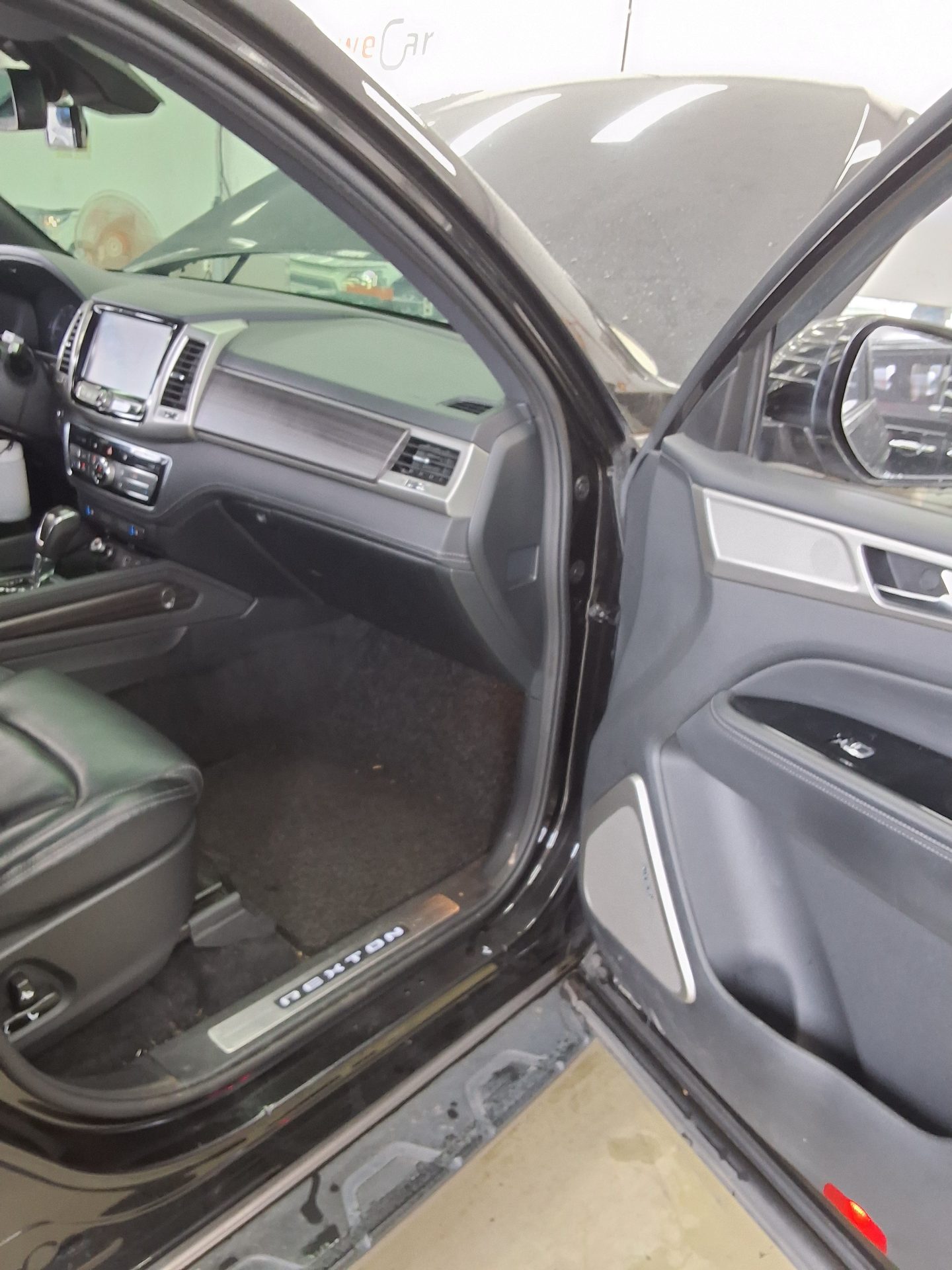 2018 - ssangyong rexton