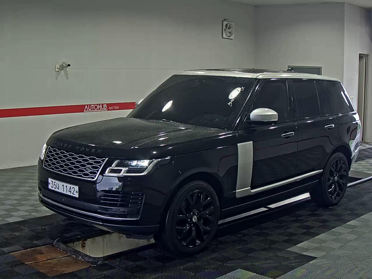 2018 - land rover range rover