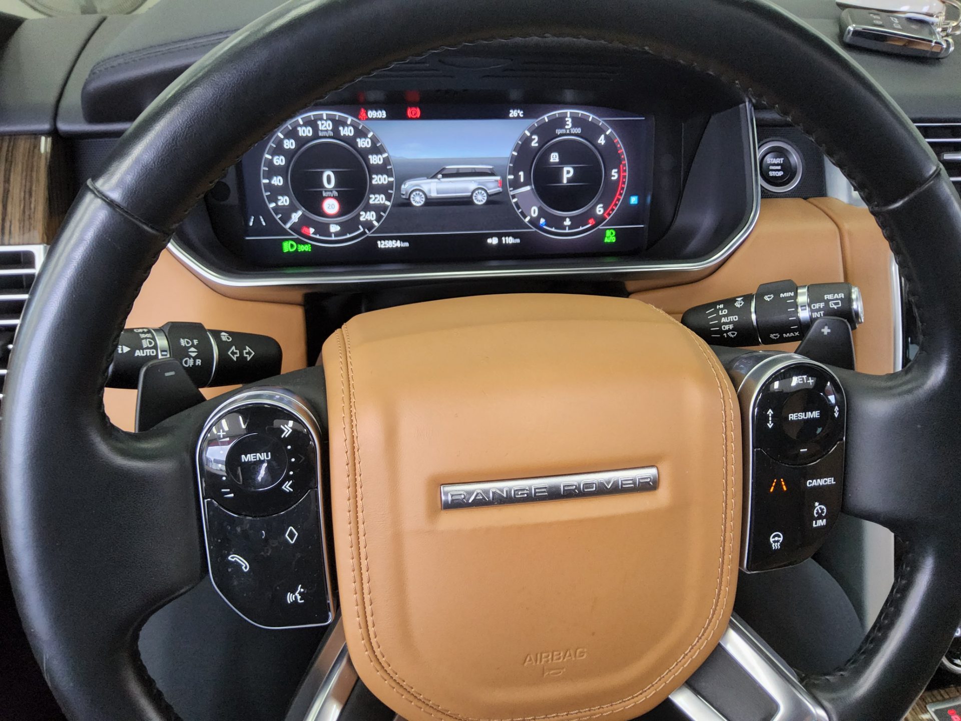 2018 - land rover range rover