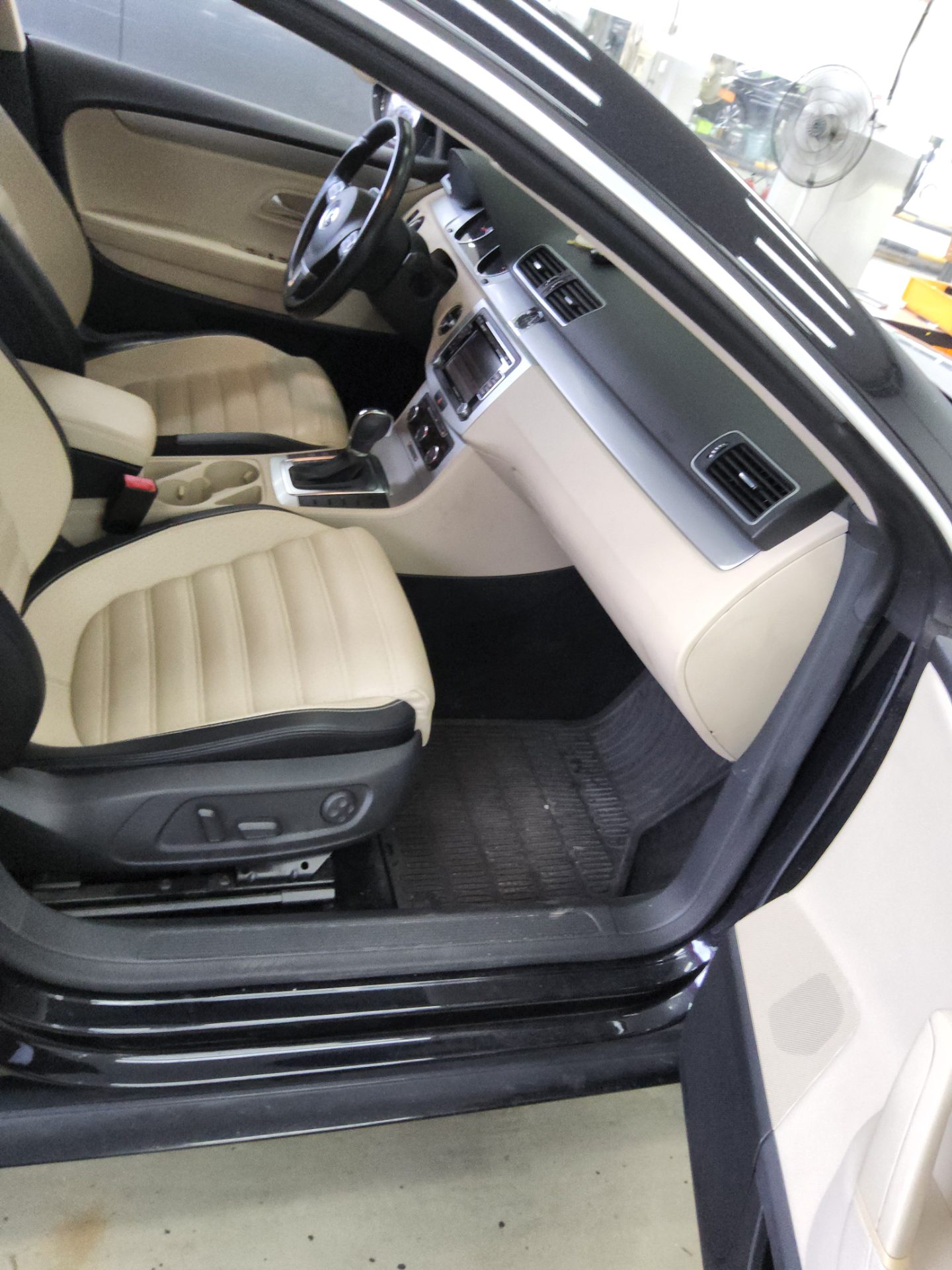 2012 - volkswagen cc