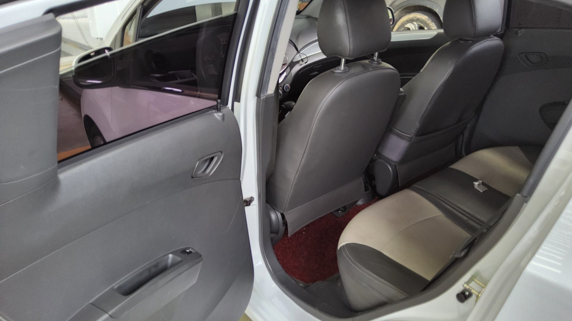 2012 - chevrolet spark