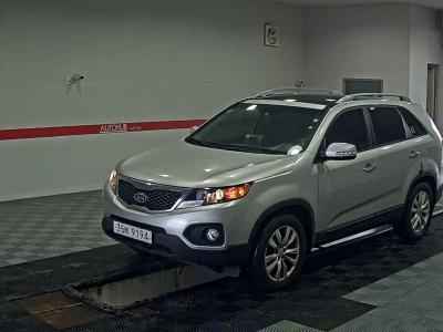 KIA SORENTO R LIMITED MODEL