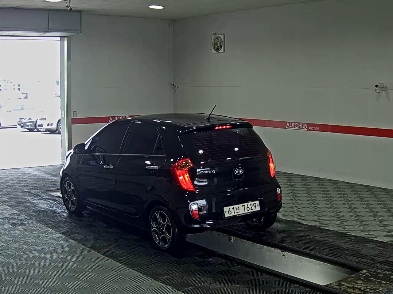 2012 - kia morning