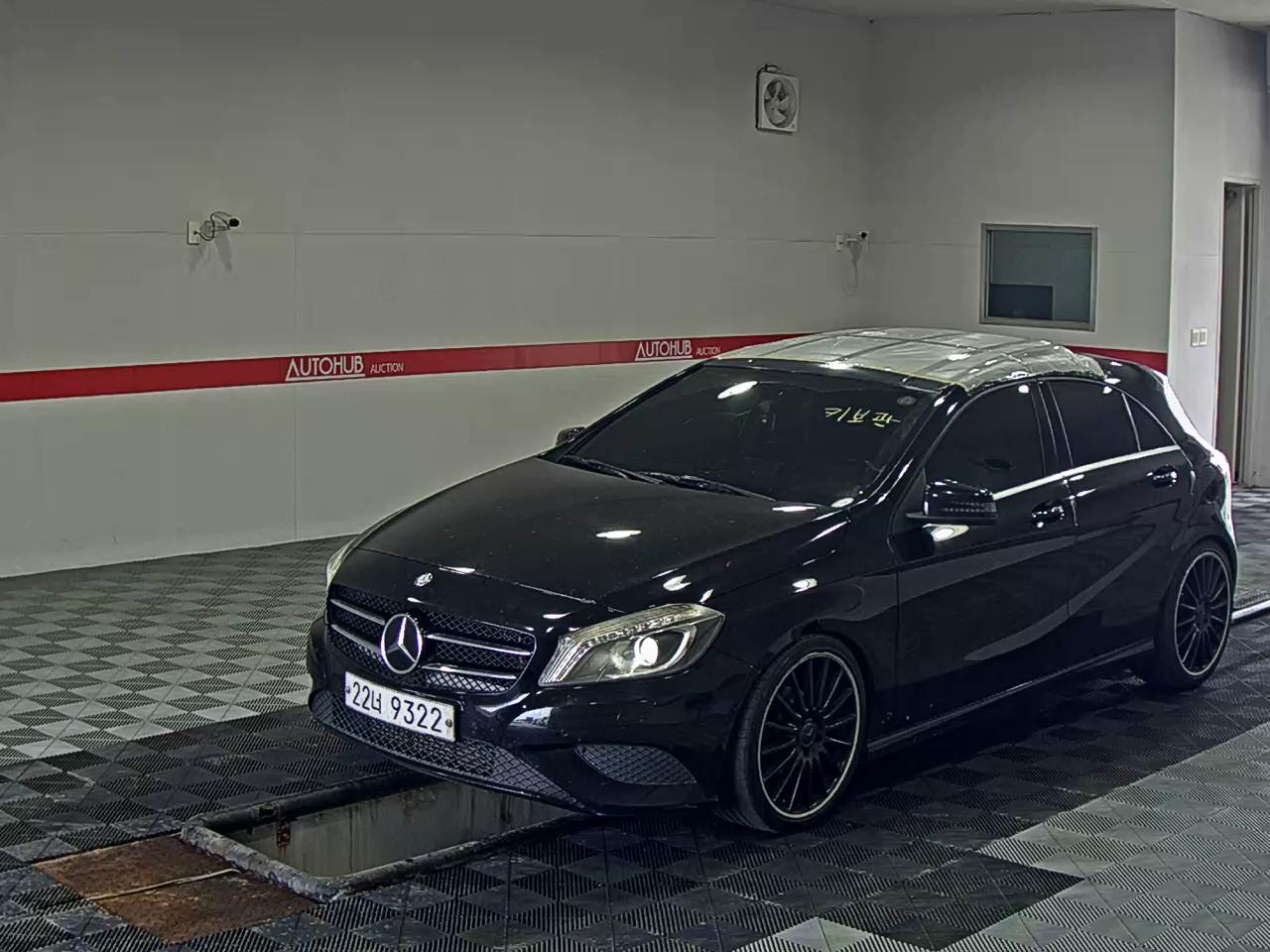 2015 - mercedes-benz a180