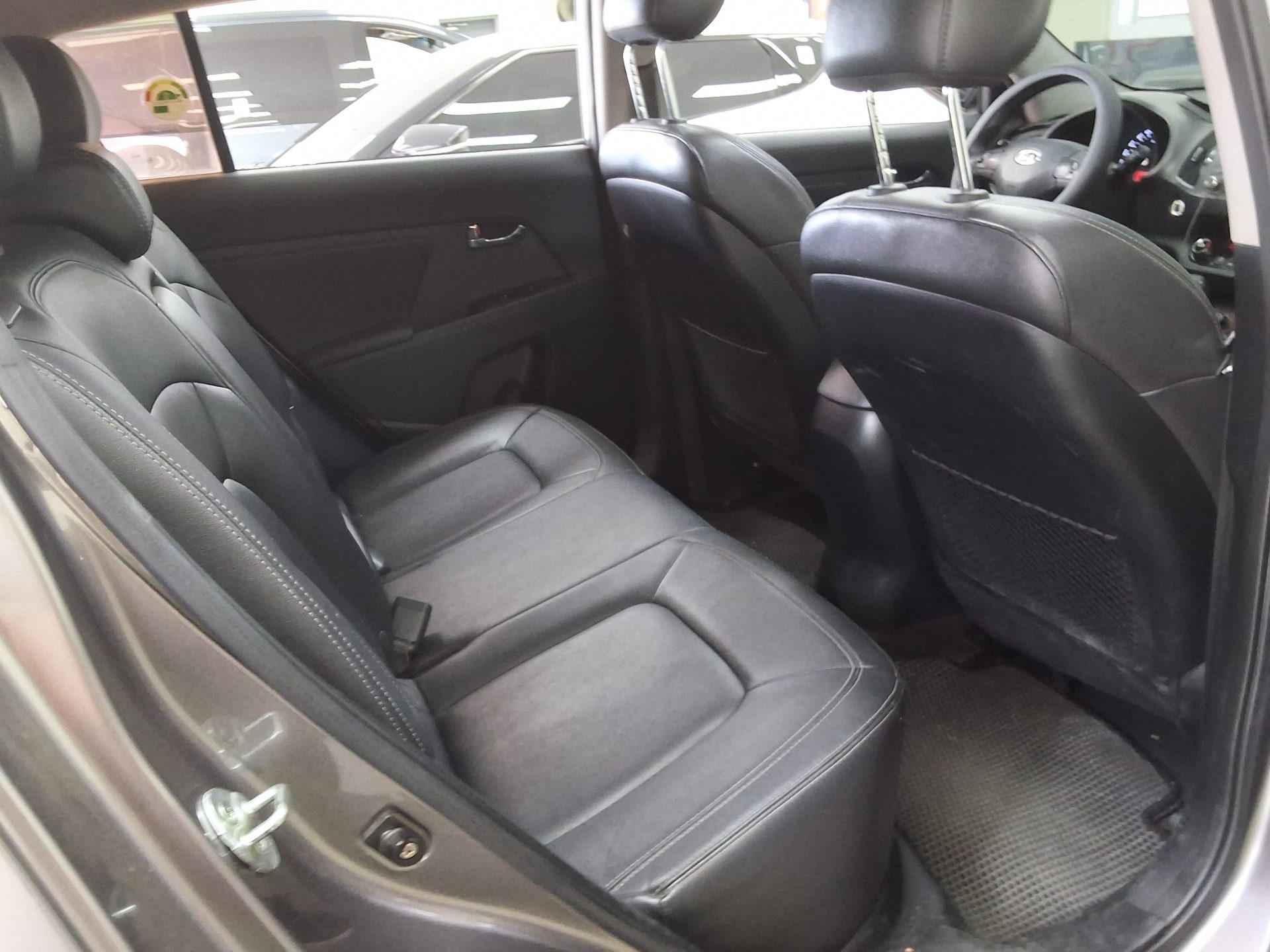 2011 - kia sportage