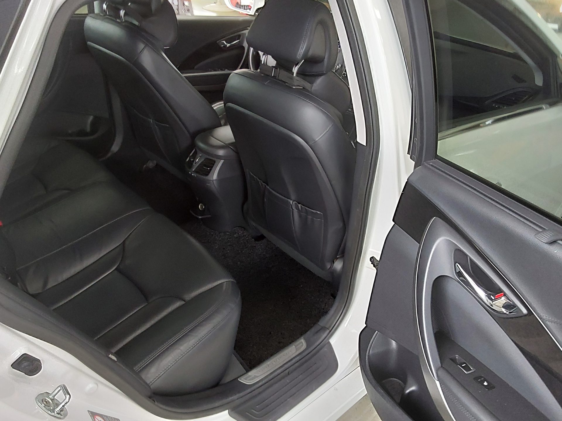 2016 - hyundai grandeur