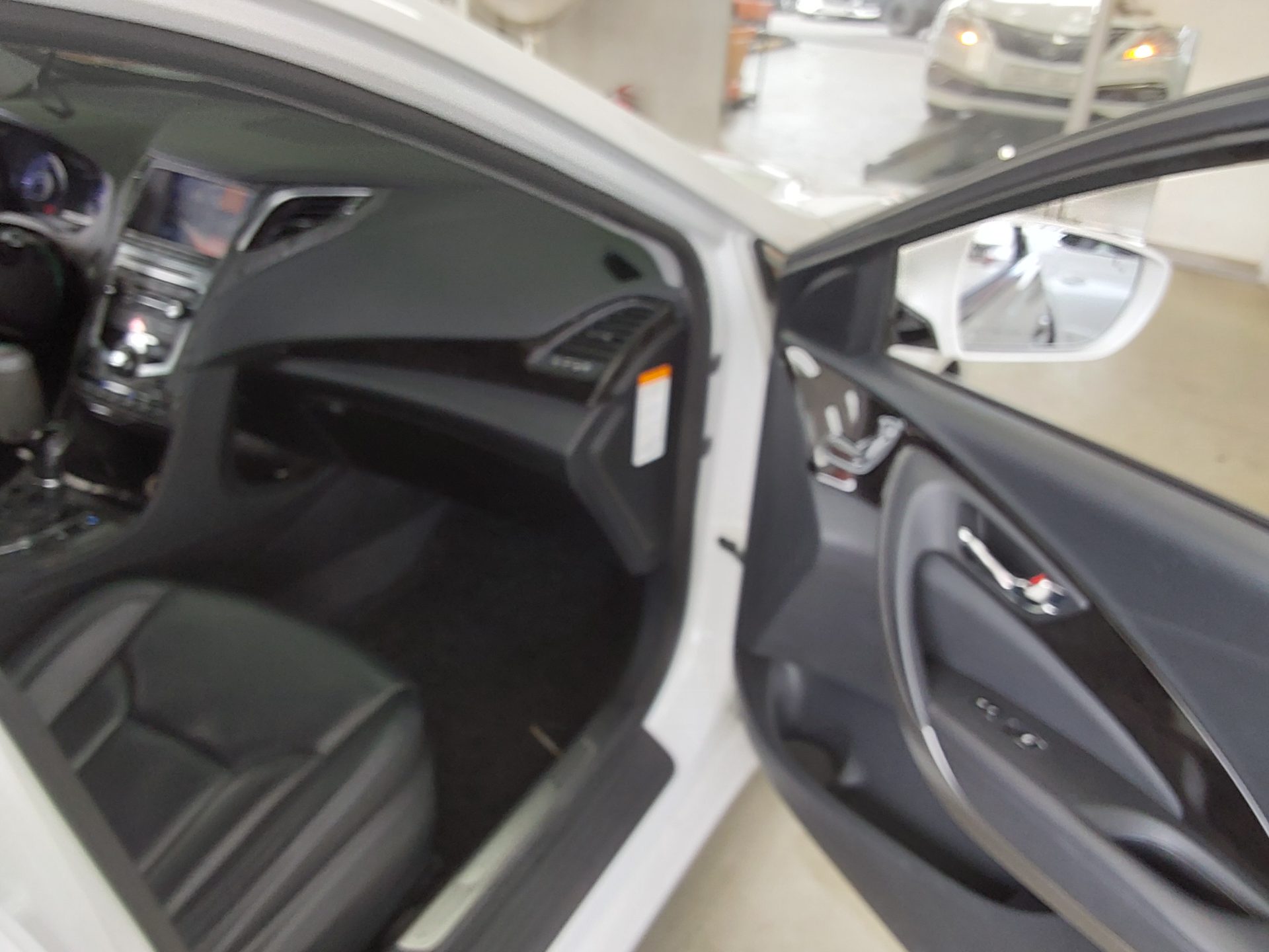 2016 - hyundai grandeur
