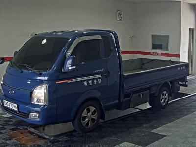 HYUNDAI PORTER II SUPER CAB EXTRA WHEELBASE