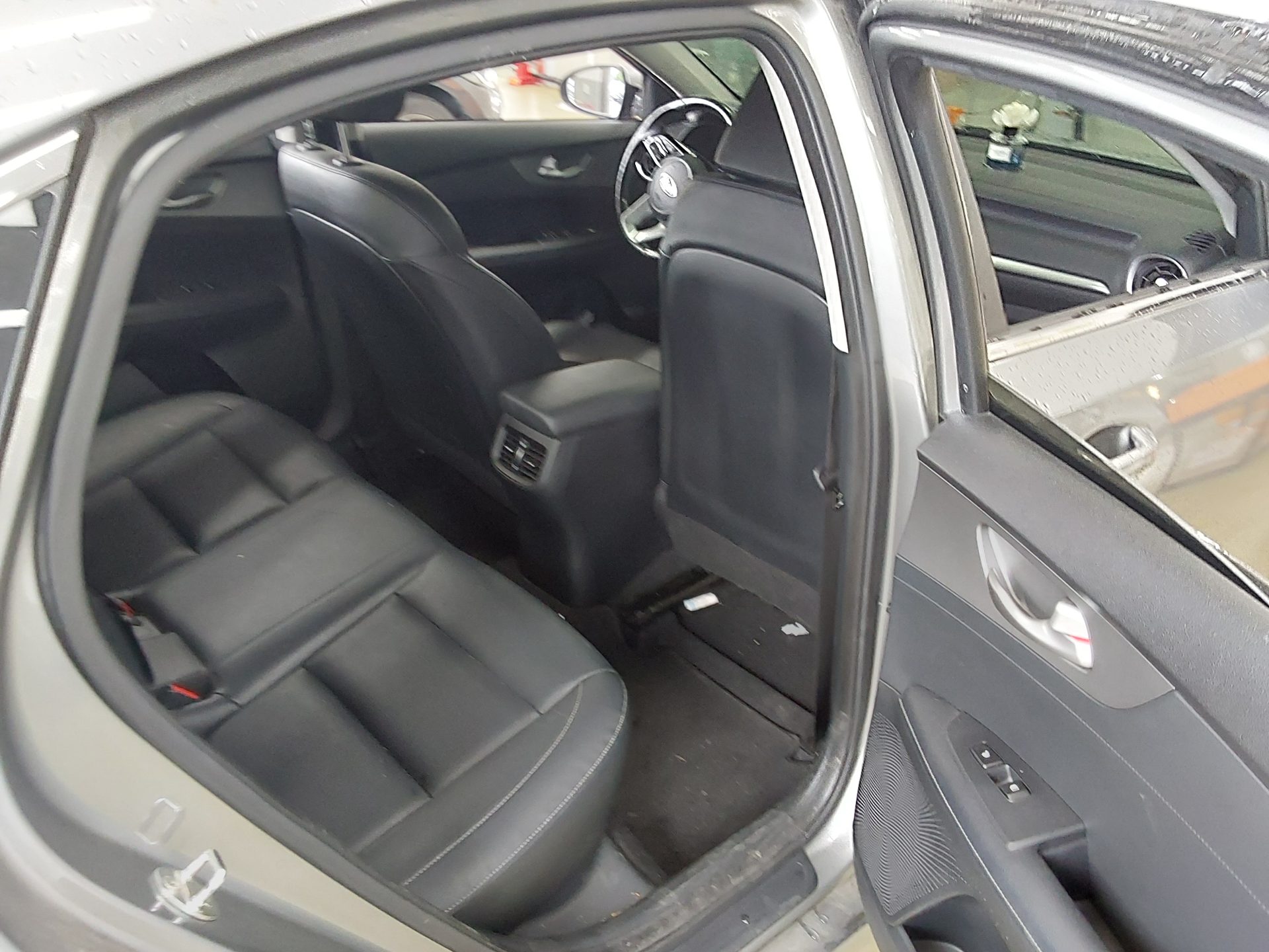 2019 - kia k3