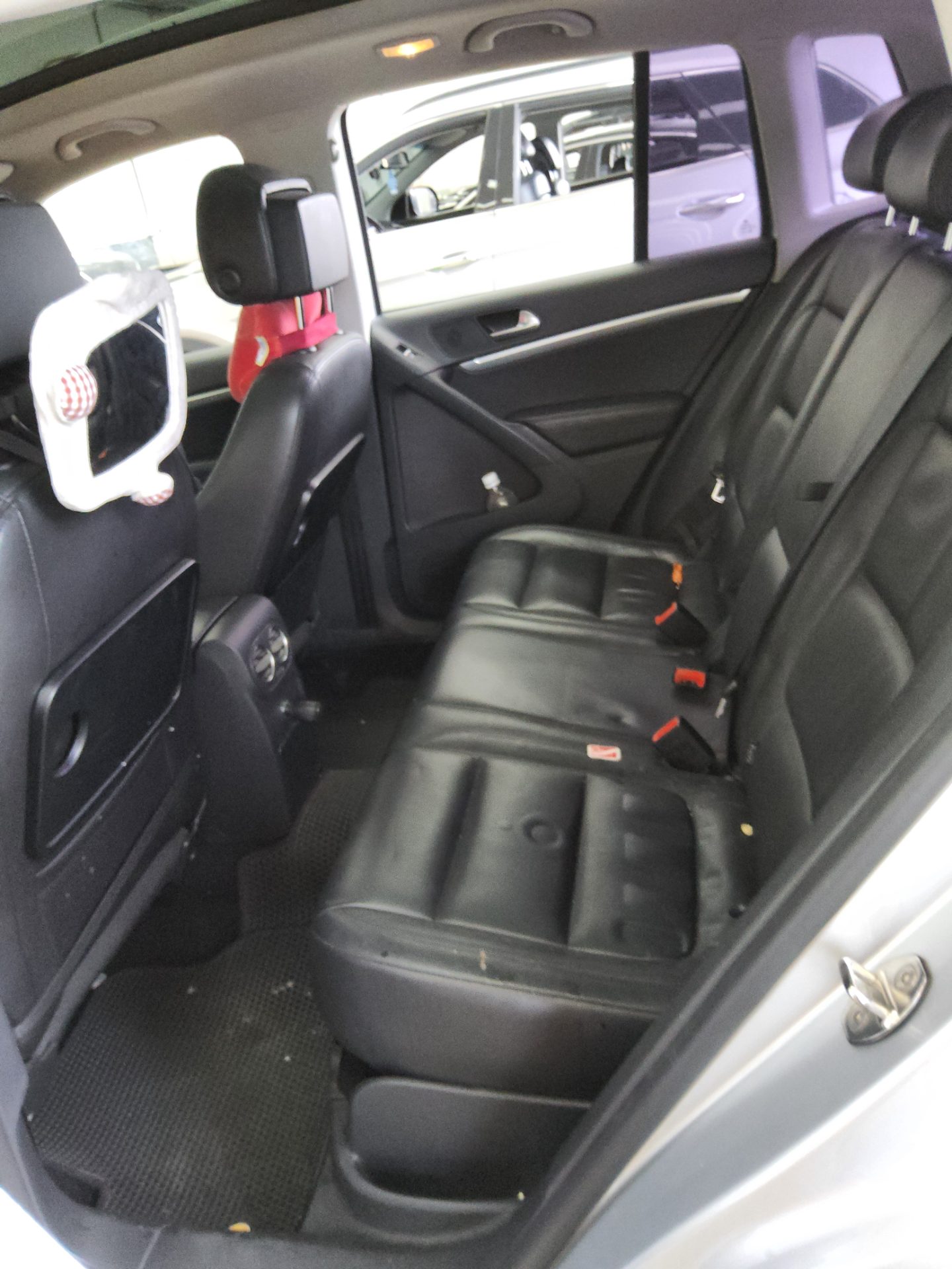 2012 - volkswagen tiguan