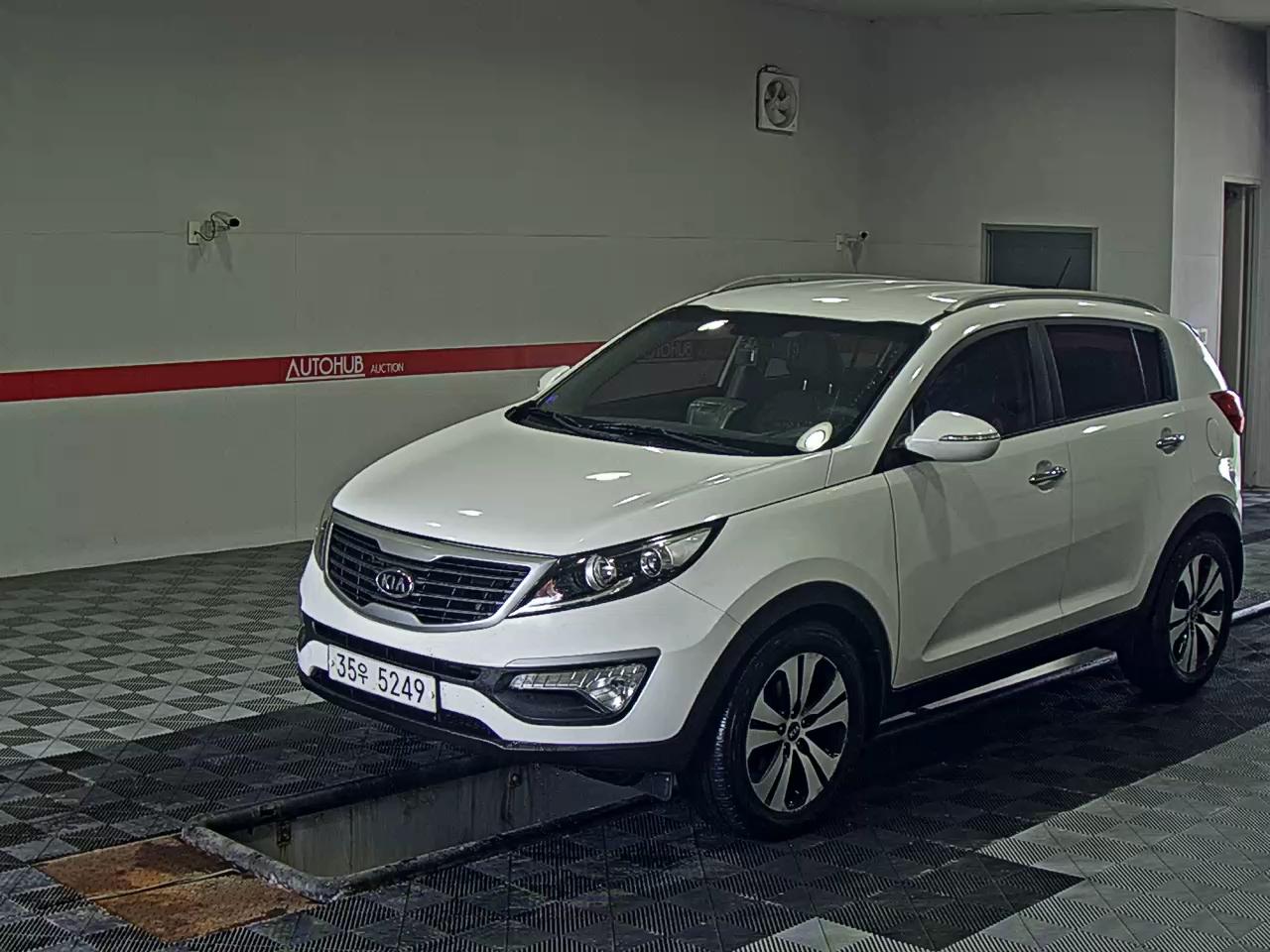 2012 - kia sportage