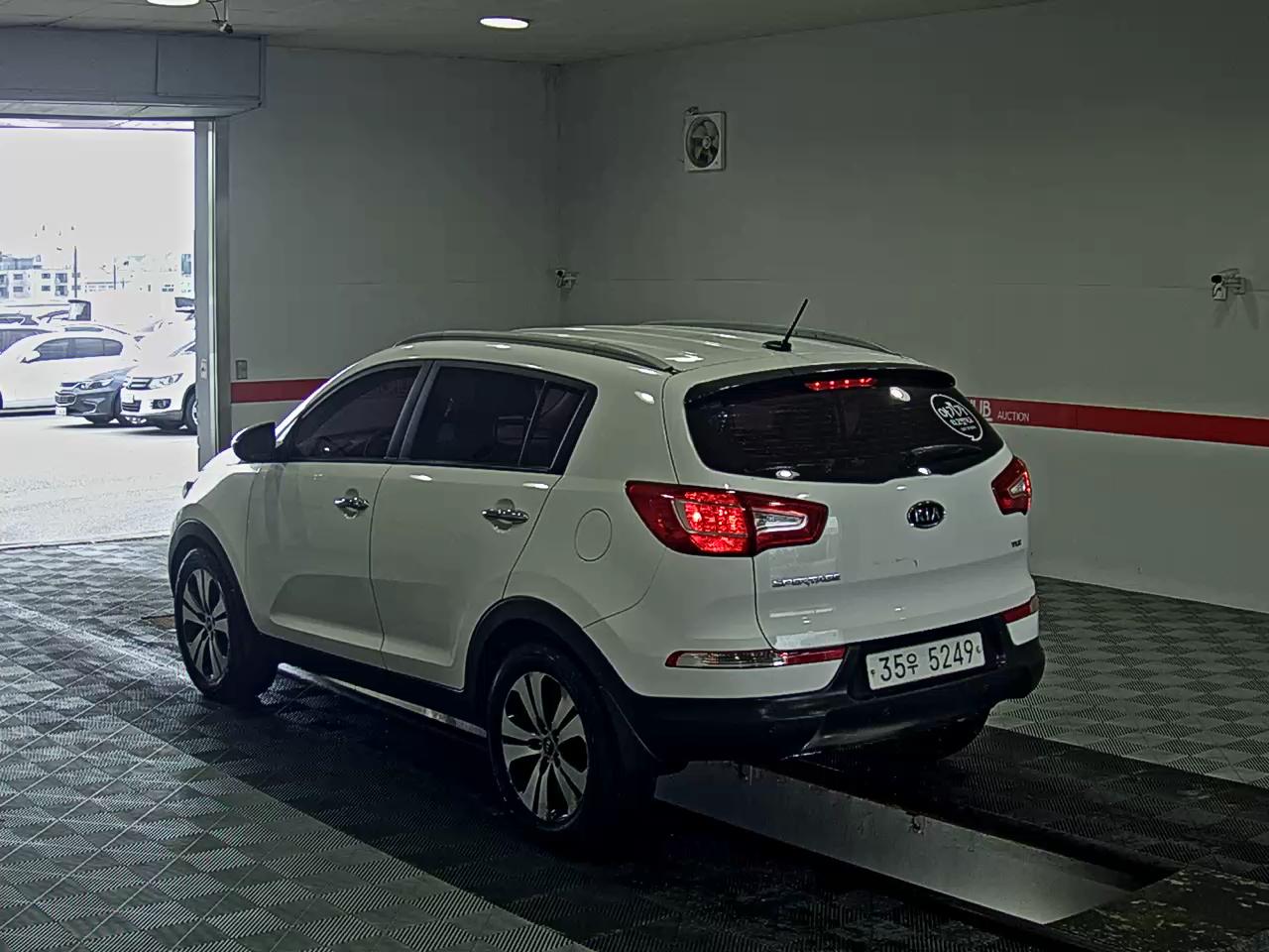 2012 - kia sportage