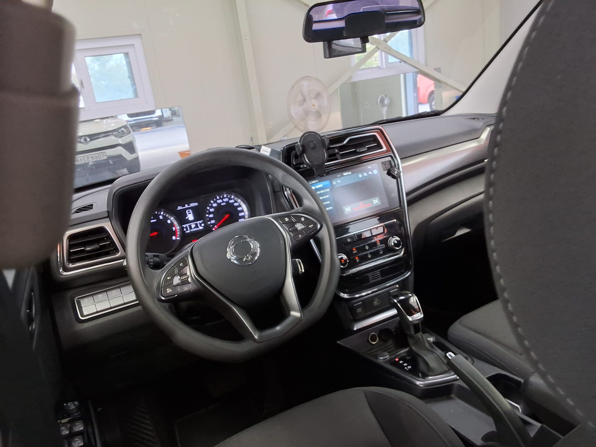 2021 - ssangyong tivoli